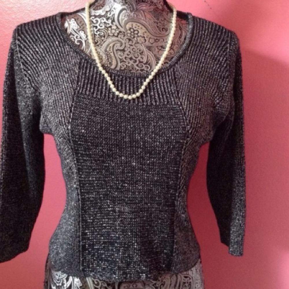 PRINCESS VERA WANG Black/Metallic Top M NWOT